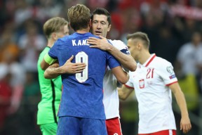 今年会-包含波兰队瞄准意大利，希望战胜对手的词条